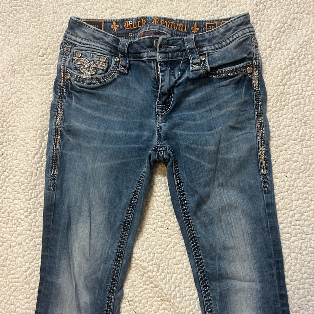 Y2K Rock Revival Loreen Mid Rise Boot Jeans 26x33 Fleur de Lis Rhinestones